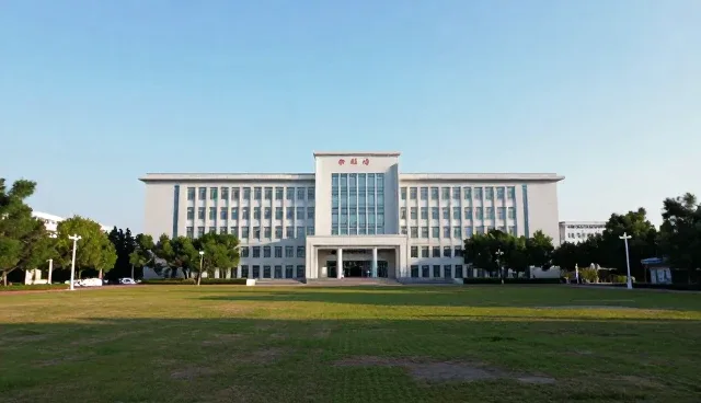 技术推广服务中性能表现与适用条件分析